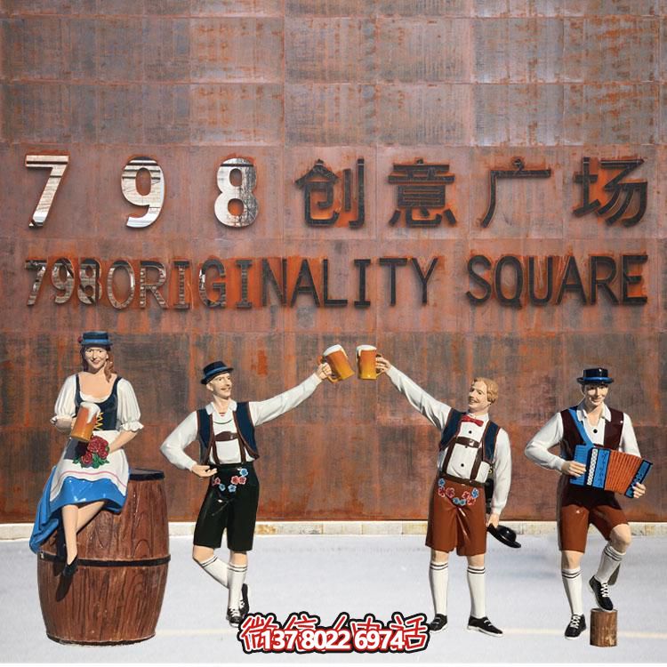 玻璃鋼雕塑——點綴廣場景觀，塑造優(yōu)雅人物卡通