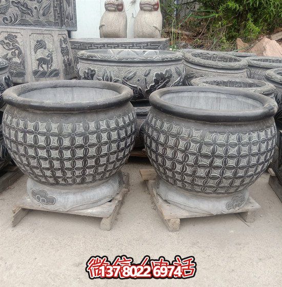 自然美學結合青石石雕、浮雕、編織、雕塑的戶外園林魚缸