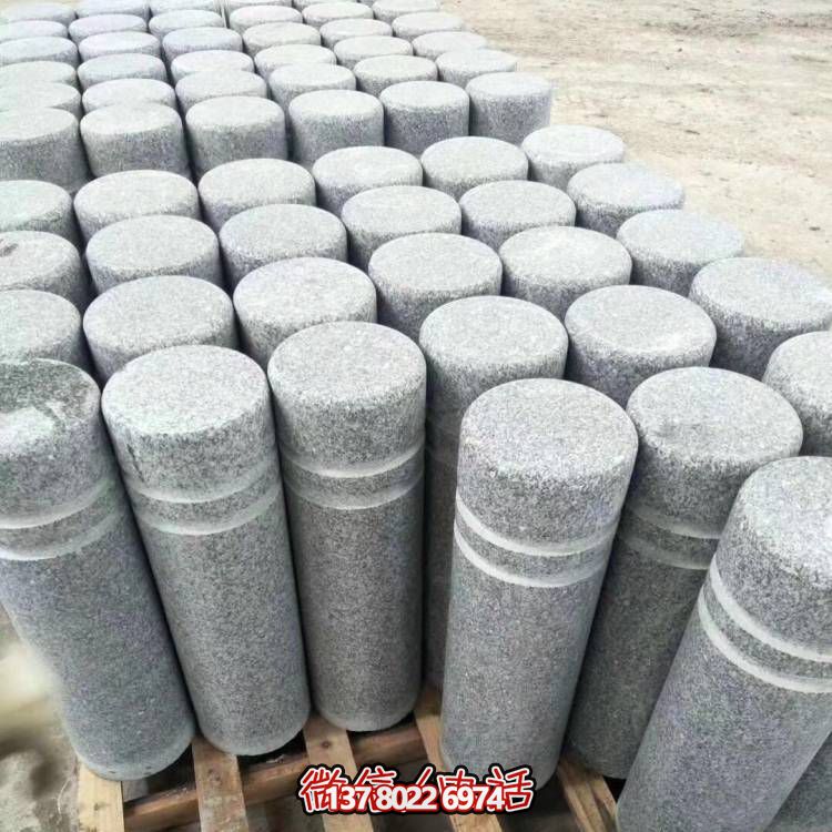 公園廣場(chǎng)市政道路擺放花崗巖車(chē)阻石頭