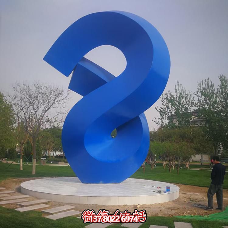 廣場(chǎng)大型幾何創(chuàng)意景觀(guān)雕塑擺件