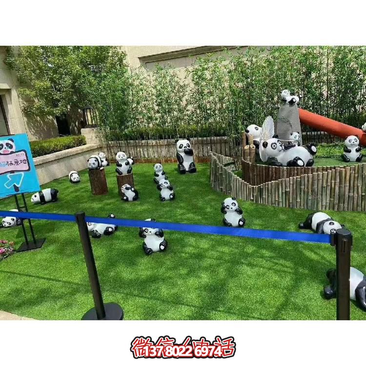 熊貓主題樂園玻璃鋼卡通國(guó)寶熊貓雕塑